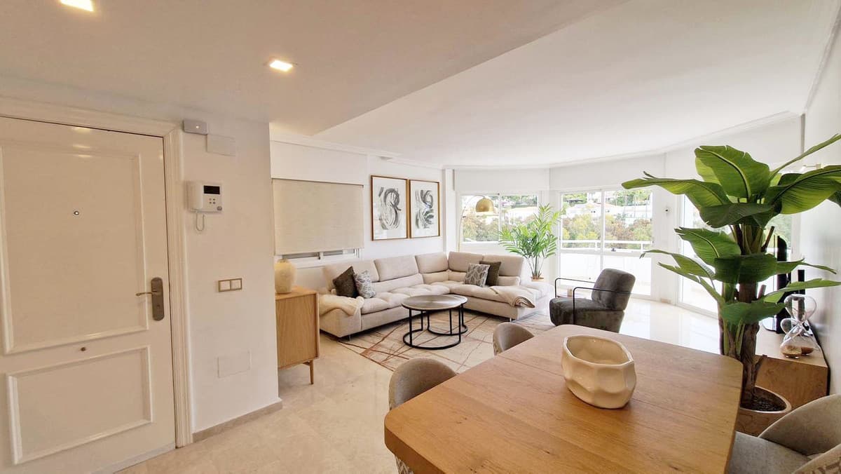 Penthouse in Benalmadena Costa — photo 4 of 10
