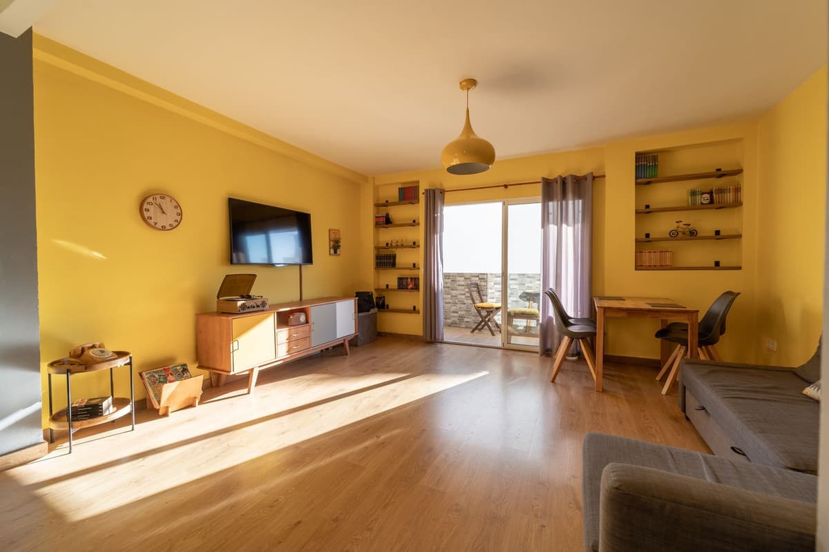 Middle Floor Apartment in Fuengirola — photo 3 of 10