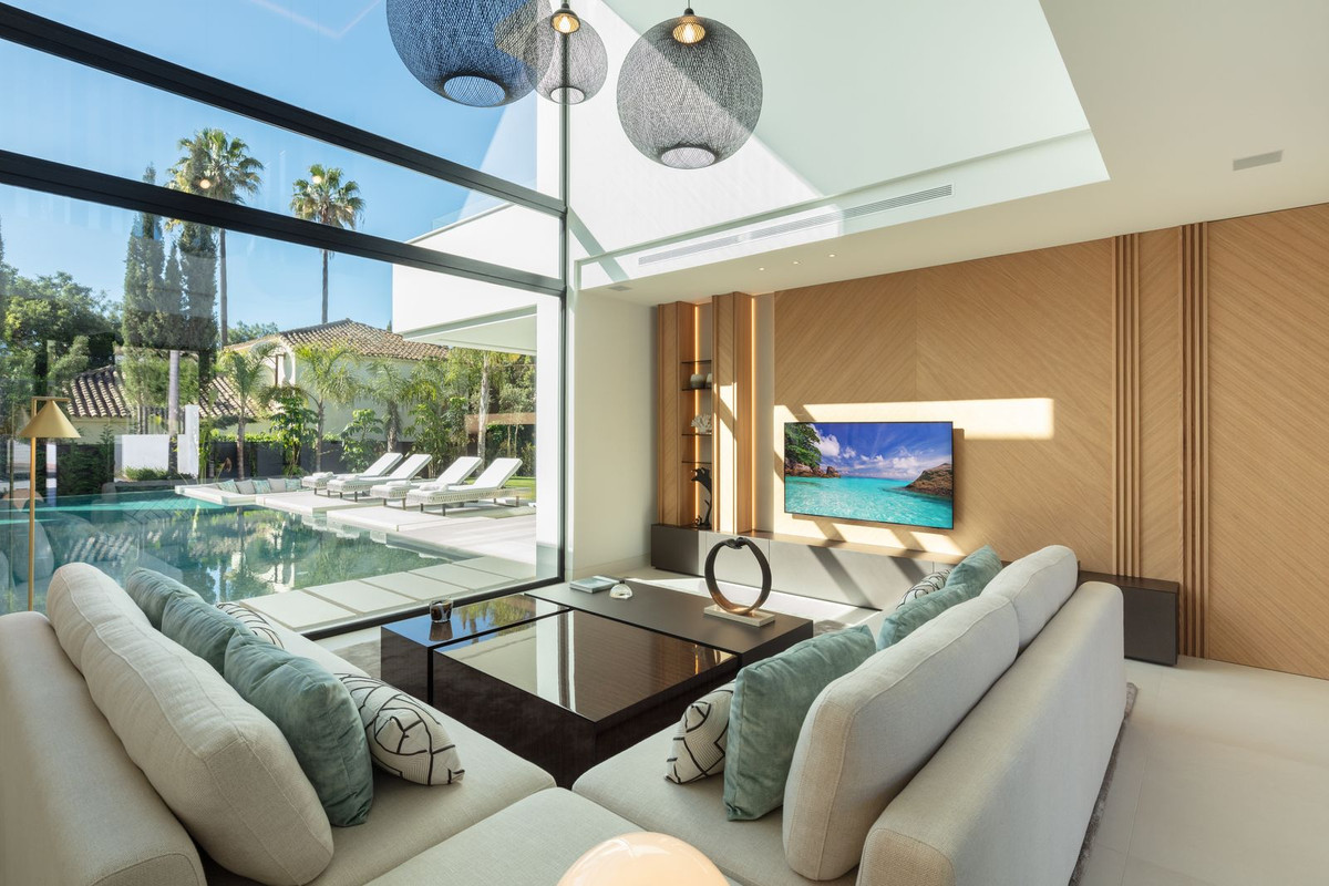 Detached Villa in Marbella — photo 10 of 10
