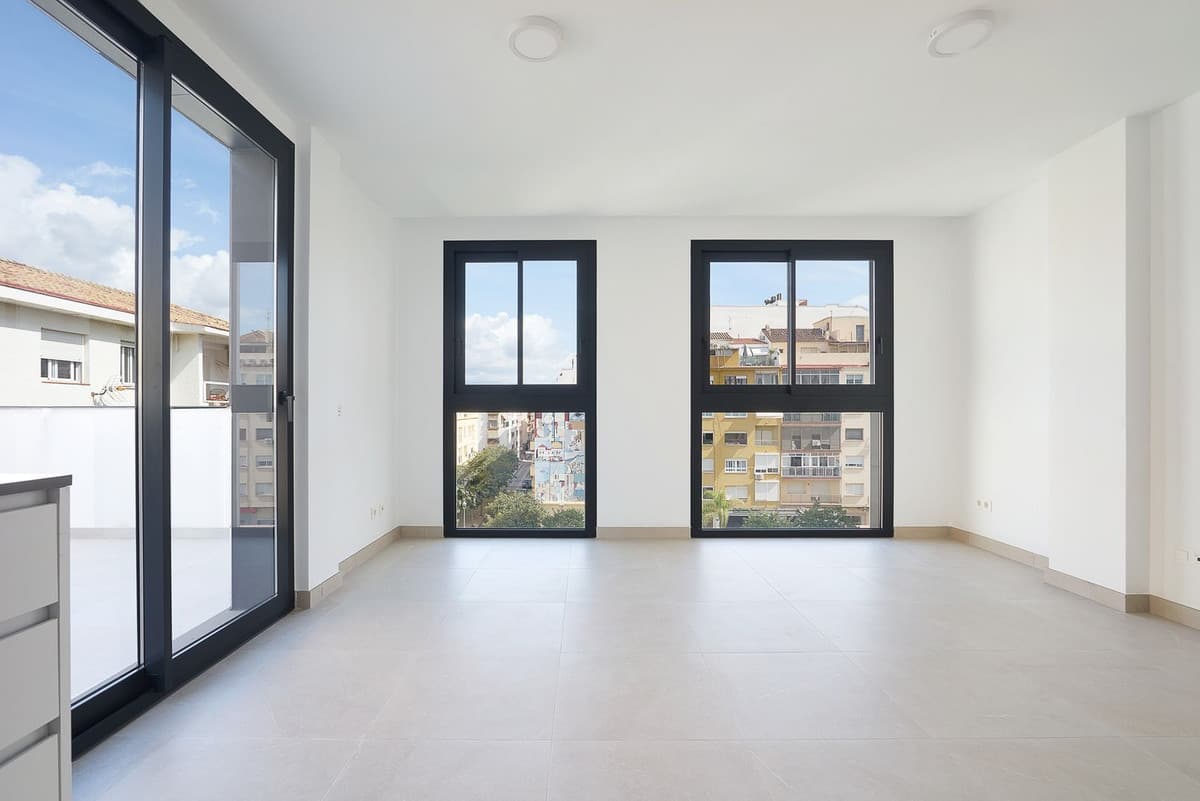Top Floor Apartment in Estepona — photo 4 of 10