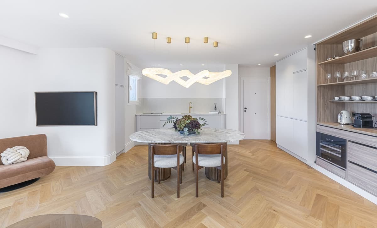 Middle Floor Apartment in Puerto Banús — photo 7 of 10
