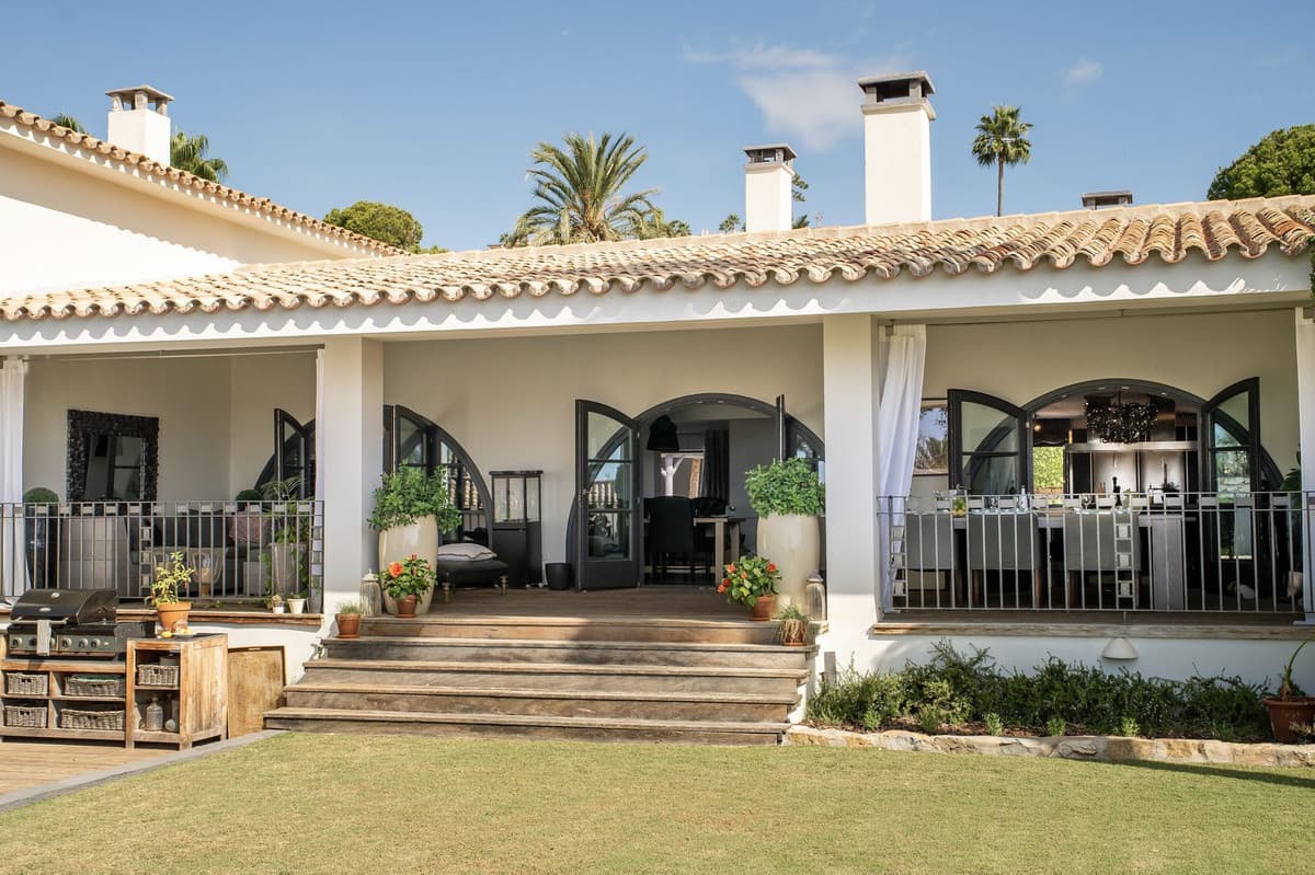 Detached Villa in El Paraiso — photo 7 of 10