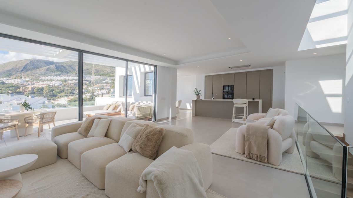 Detached Villa in Benalmadena Pueblo — photo 4 of 10