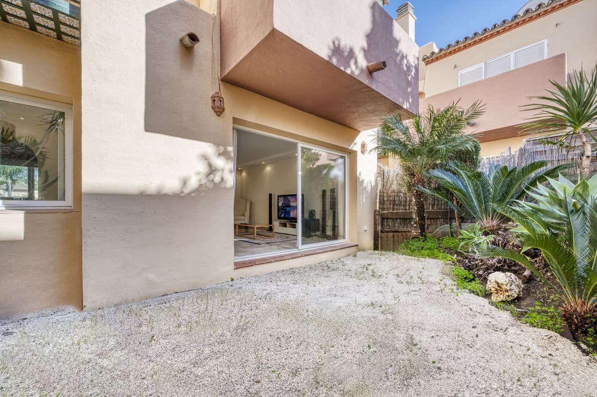 Townhouse in Marbella — photo 7 of 10