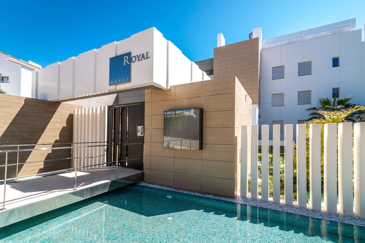Ground Floor Apartment in Puerto Banús — photo 2 of 10