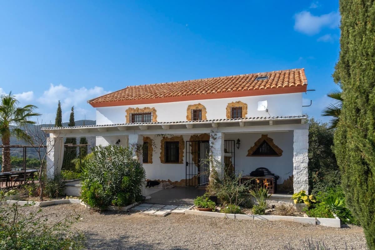 Cortijo in Coín — photo 1 of 10