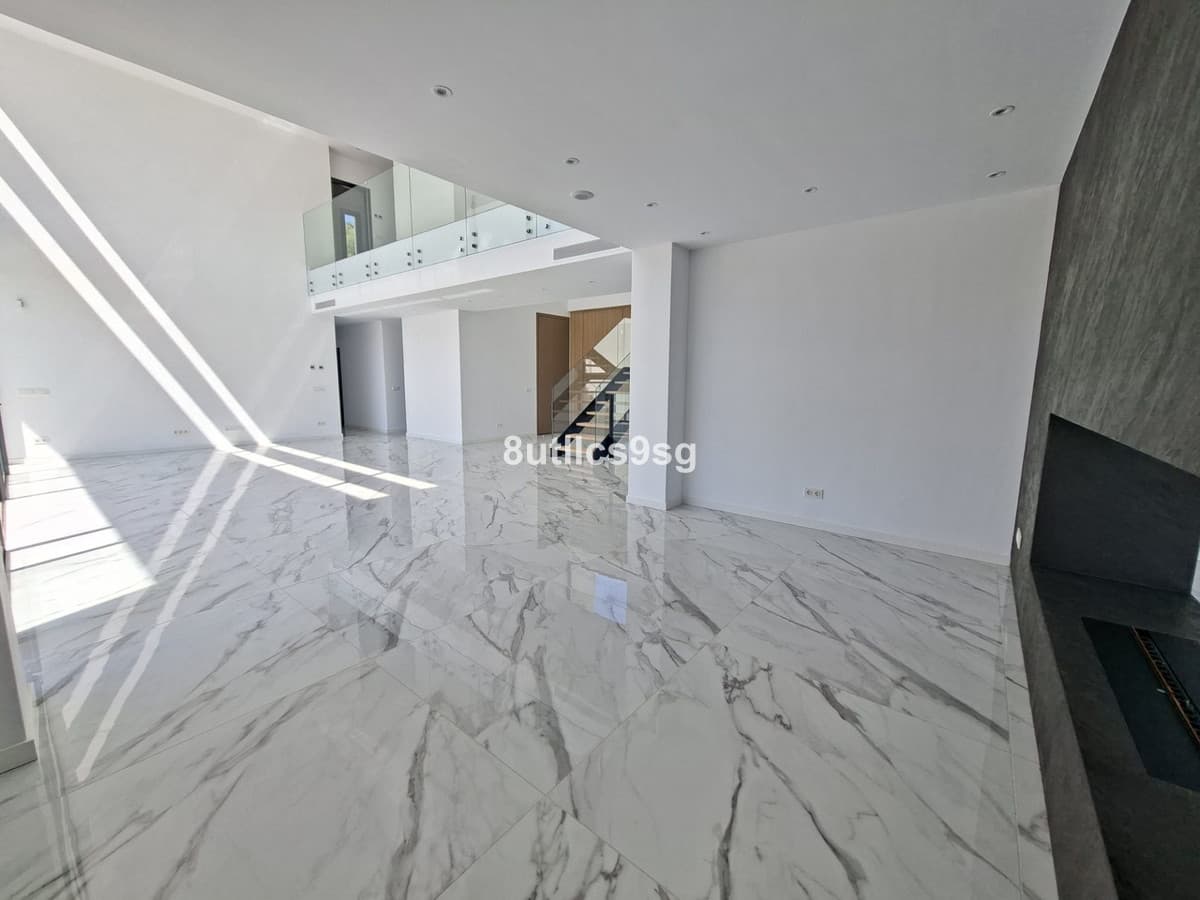 Detached Villa in Benahavís — photo 5 of 10