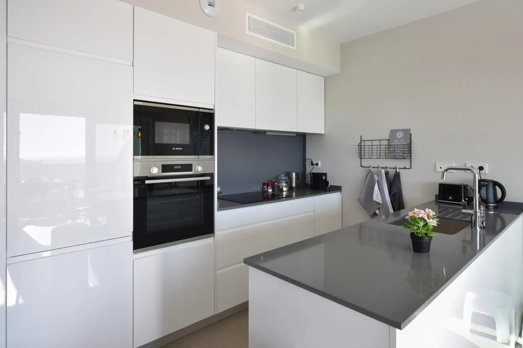 Middle Floor Apartment in Fuengirola — photo 9 of 10