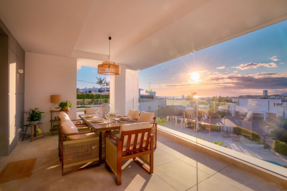 Middle Floor Apartment in Marbella — photo 2 of 10