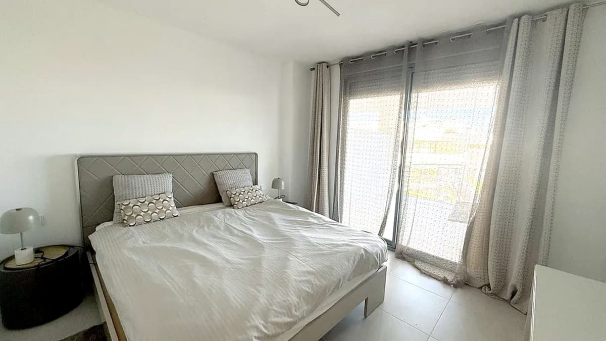 Middle Floor Apartment in Selwo — photo 9 of 10