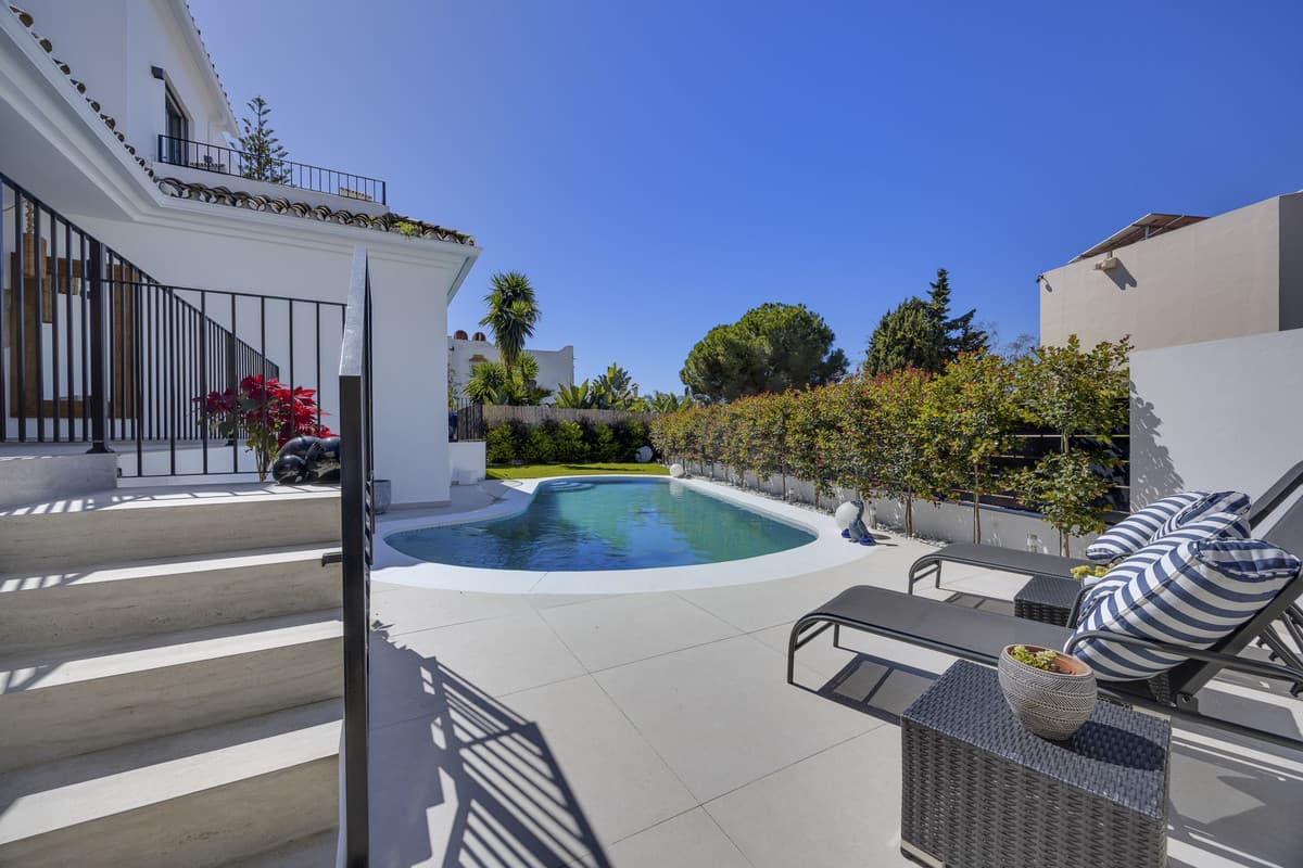 Detached Villa in Guadalmina Alta — photo 3 of 10
