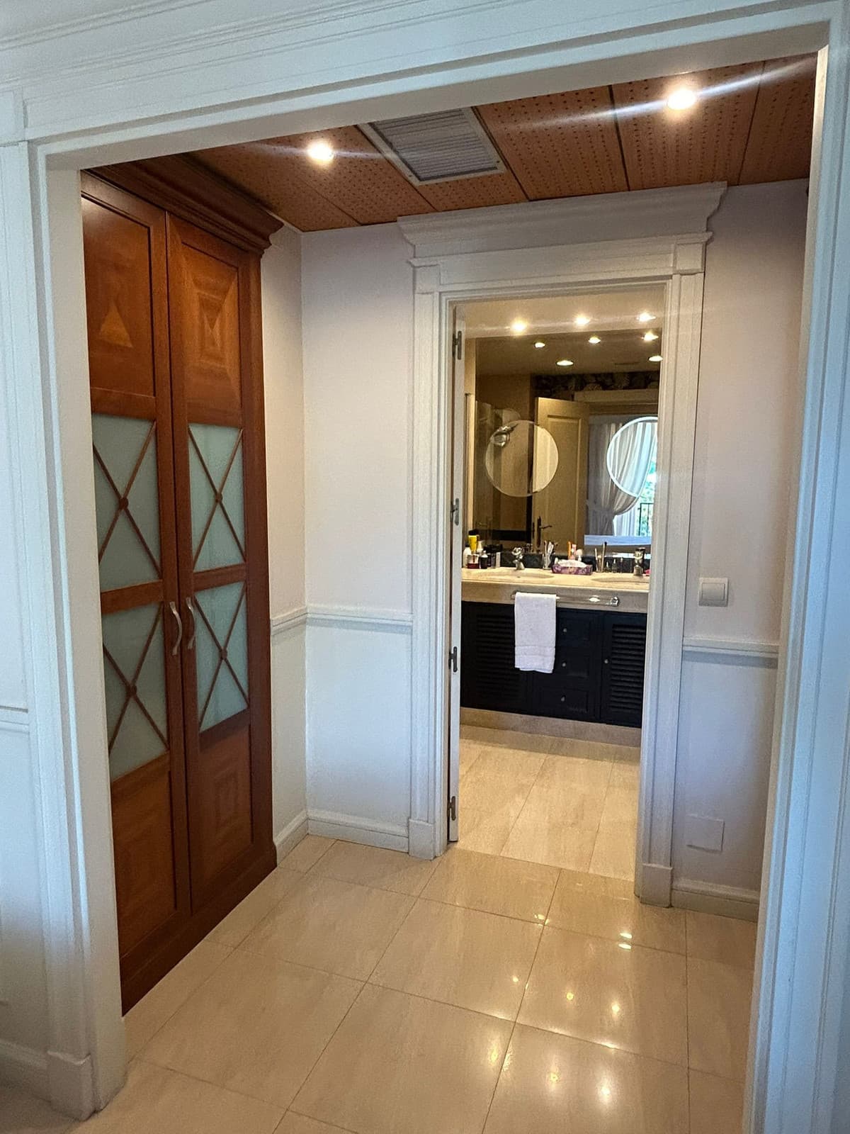 Middle Floor Apartment in The Golden Mile — photo 7 of 10