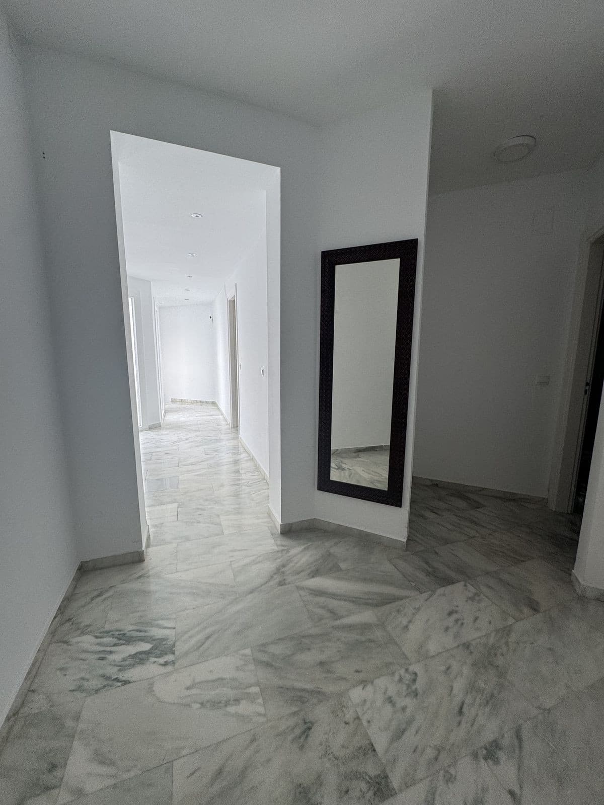 Ground Floor Apartment in Marbella — photo 10 of 10