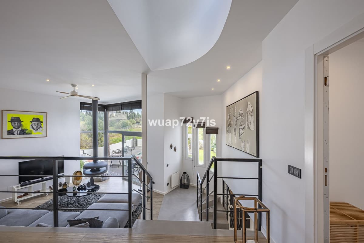 Detached Villa in Guadalmina Alta — photo 4 of 10