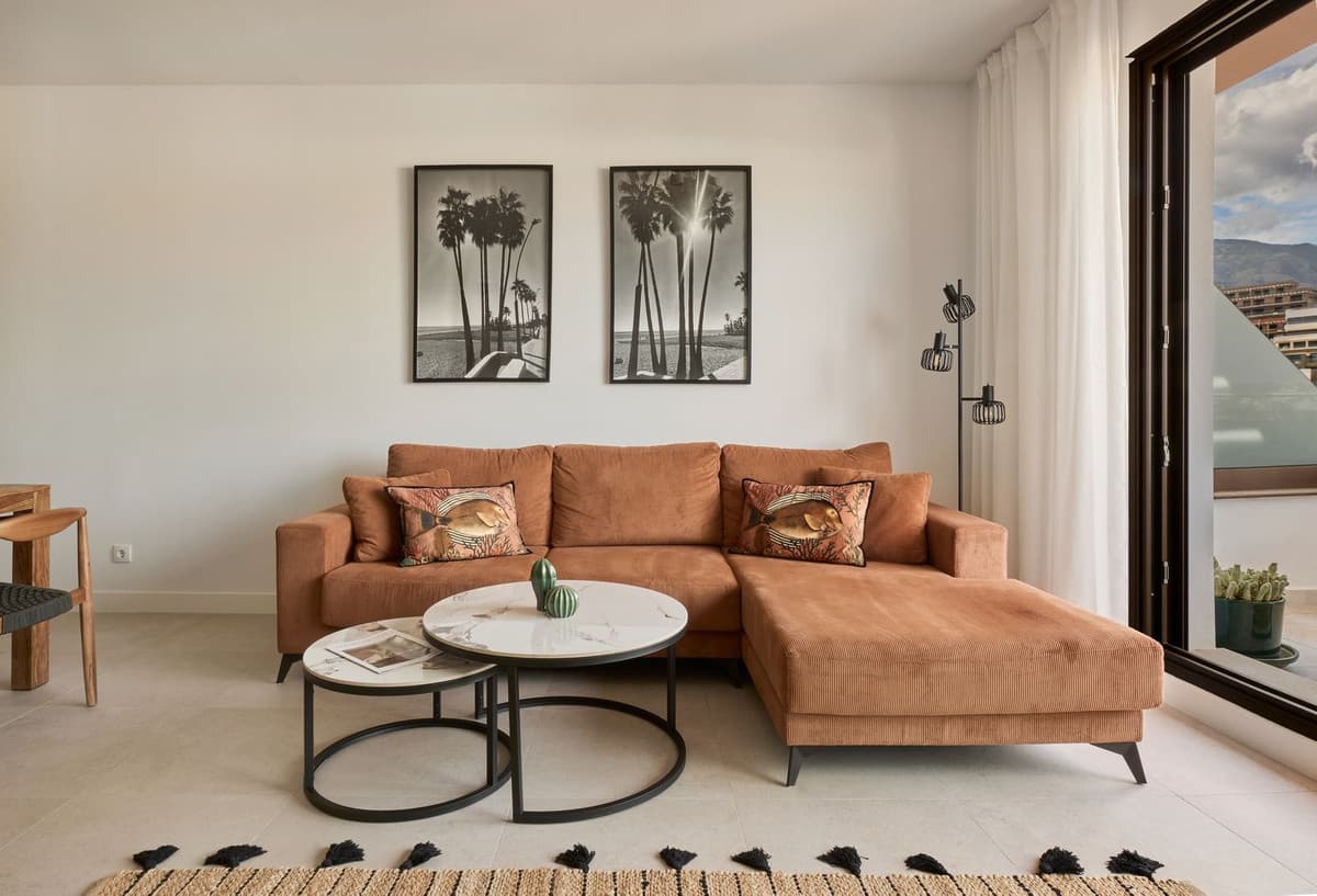 Middle Floor Apartment in Estepona — photo 6 of 10