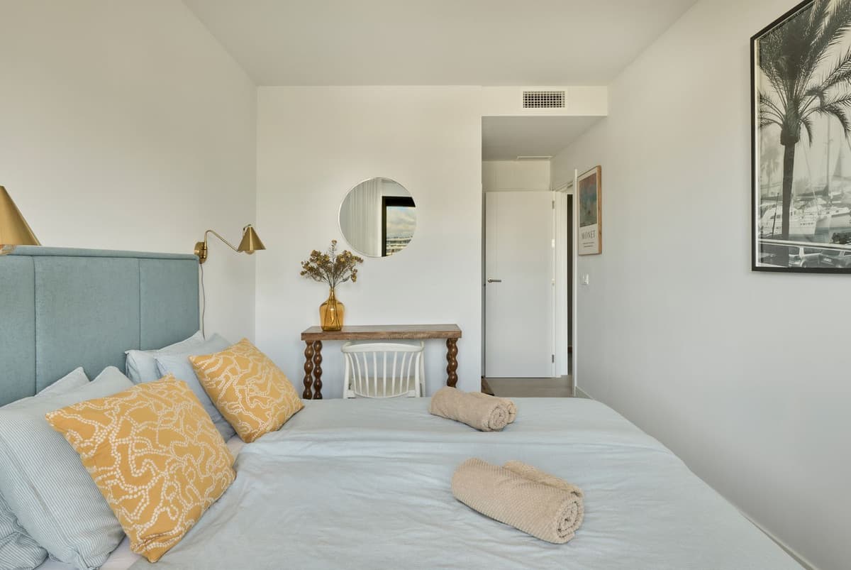 Middle Floor Apartment in Estepona — photo 9 of 10