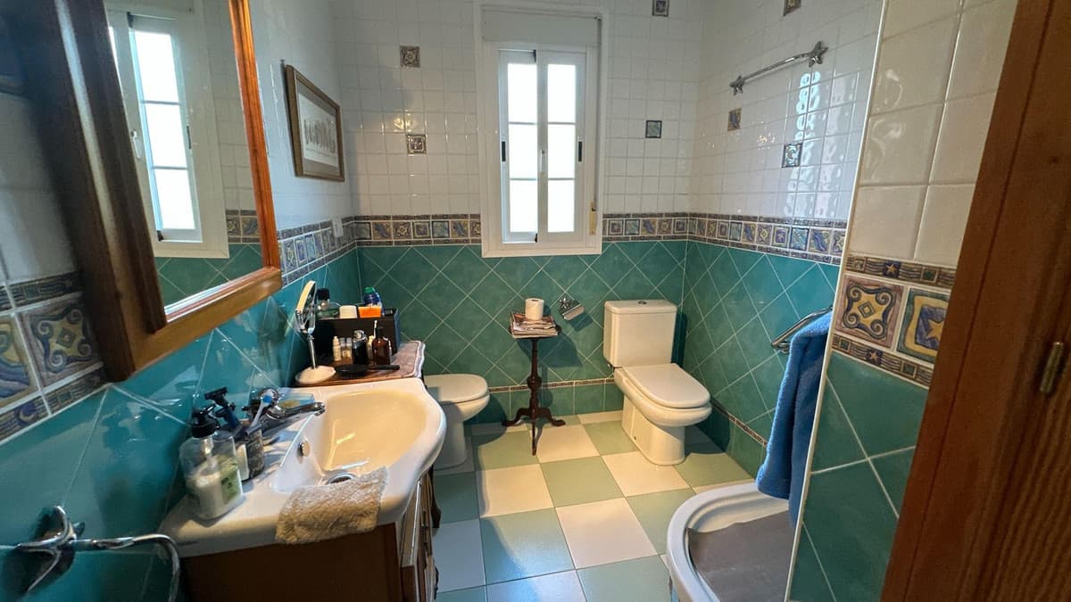 Detached Villa in New Golden Mile — photo 10 of 10