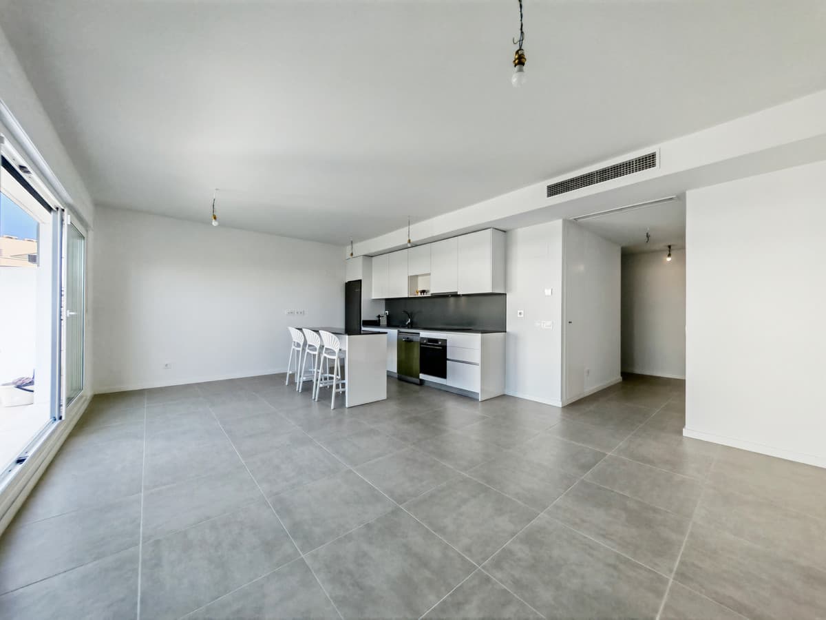 Middle Floor Apartment in Cancelada — photo 6 of 10