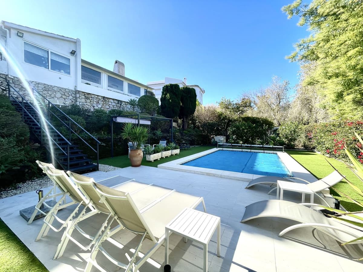 Detached Villa in Cerros del Aguila — photo 1 of 10