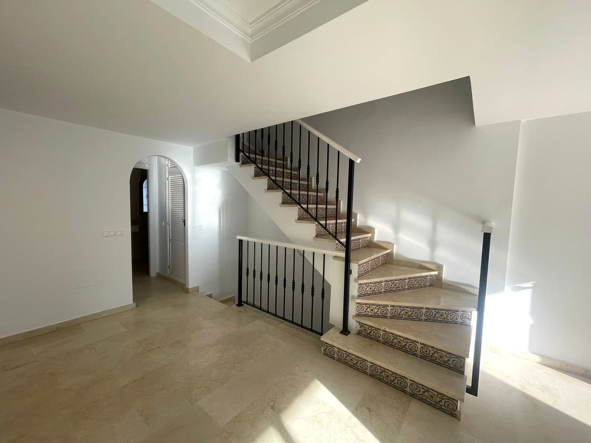 Semi-Detached House in Manilva — photo 5 of 10