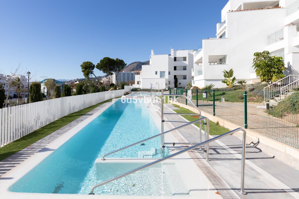 Penthouse in Torrequebrada — photo 1 of 10