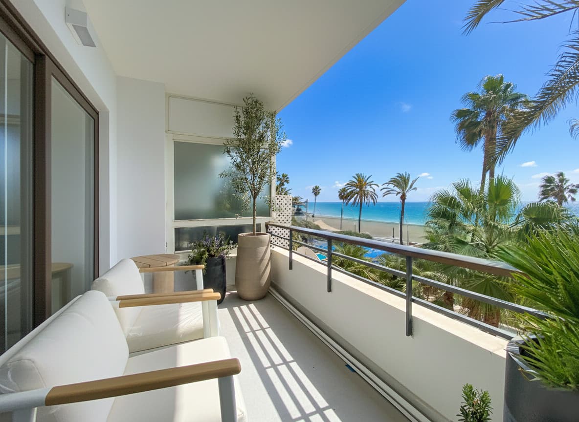 Middle Floor Apartment in Estepona — photo 10 of 10