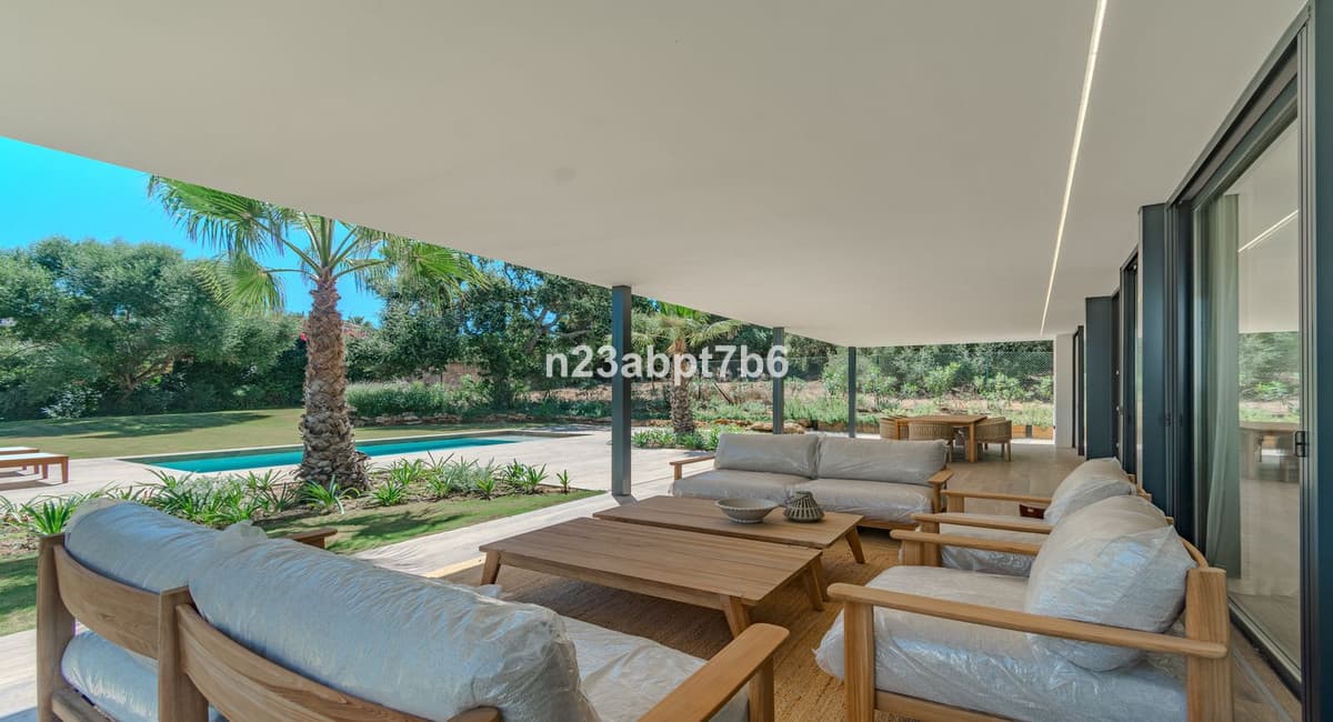 Detached Villa in Sotogrande Costa — photo 6 of 10