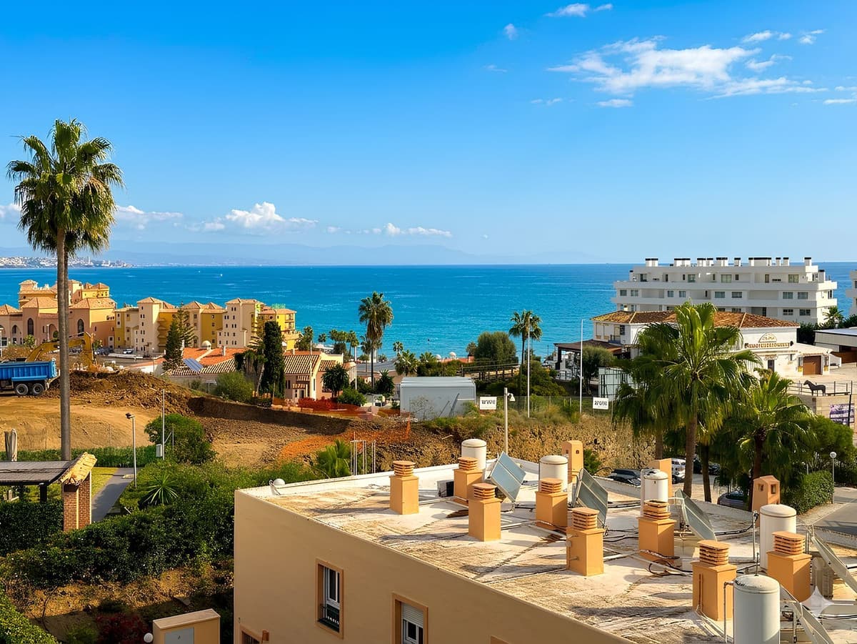 Duplex in Mijas Costa — photo 1 of 10