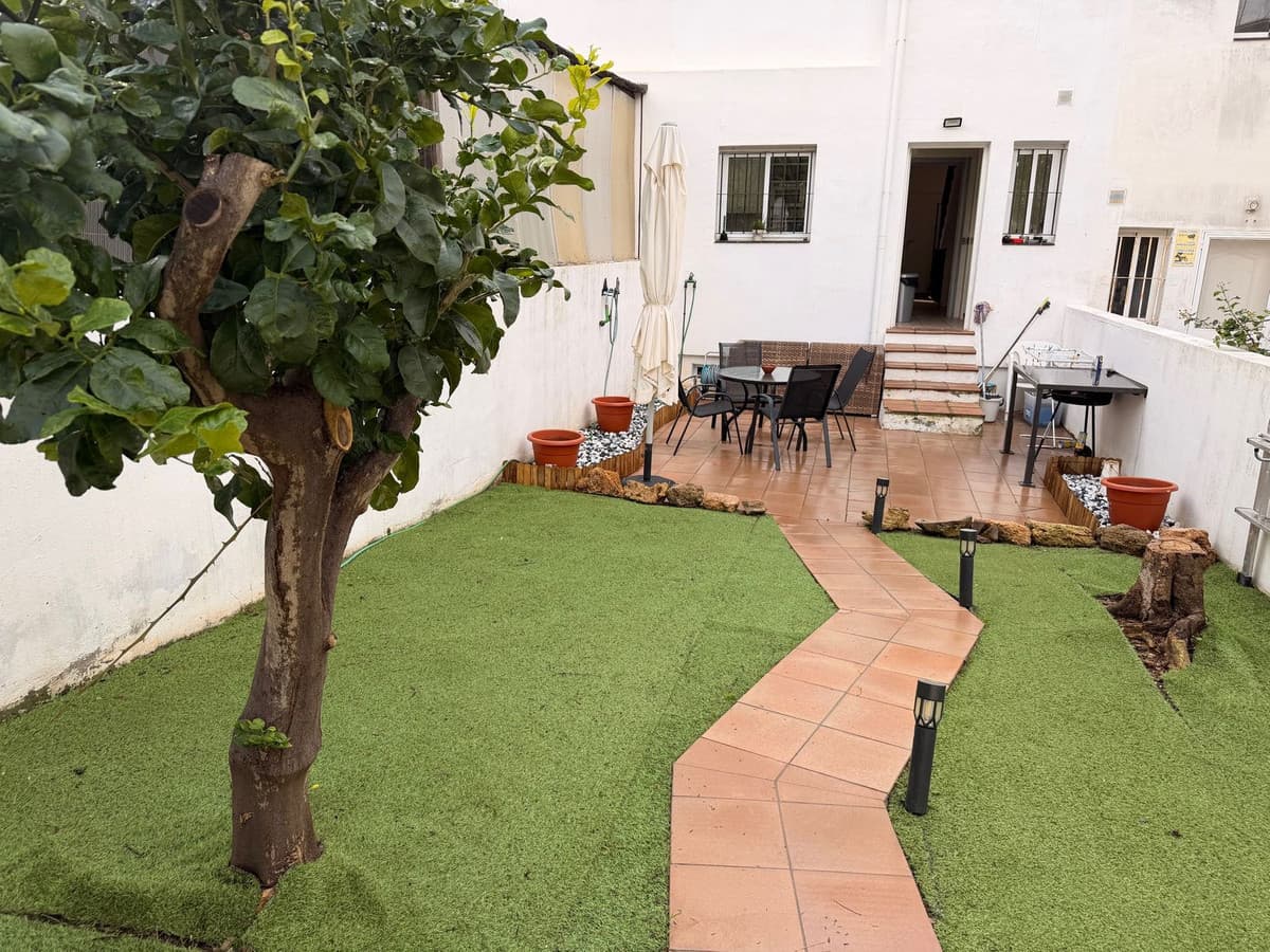 Townhouse in Calypso — photo 1 of 10