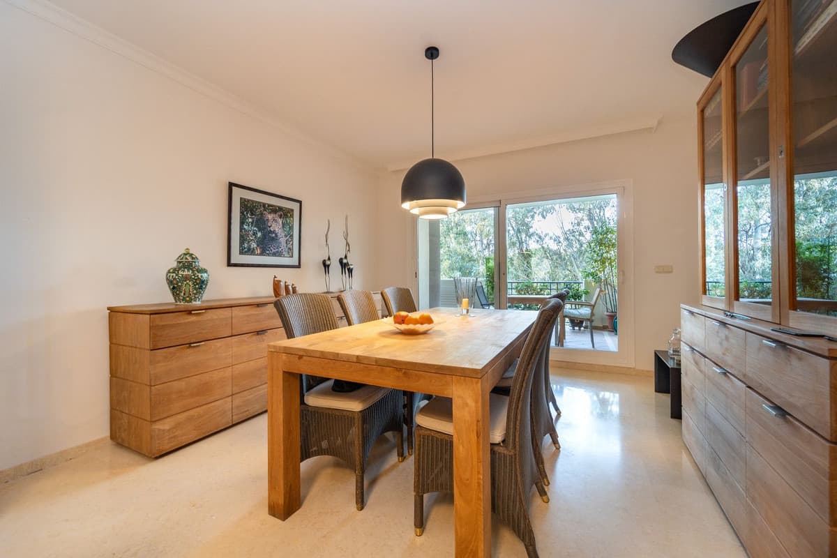 Ground Floor Apartment in Elviria — photo 2 of 10
