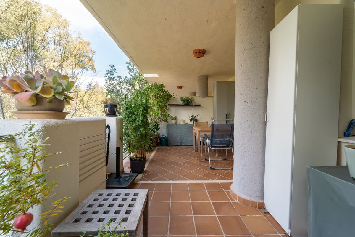 Ground Floor Apartment in Elviria — photo 8 of 10