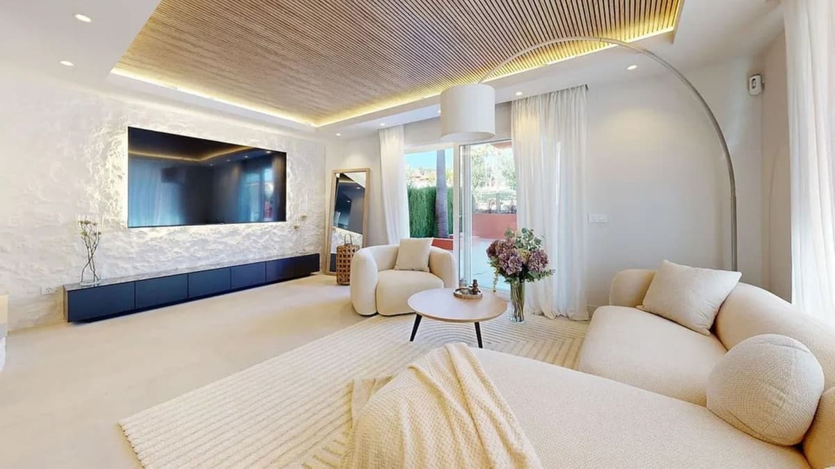 Semi-Detached House in Atalaya — photo 1 of 10