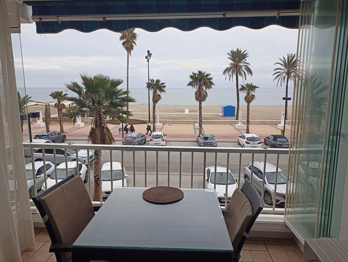 Middle Floor Apartment in Fuengirola — photo 1 of 10