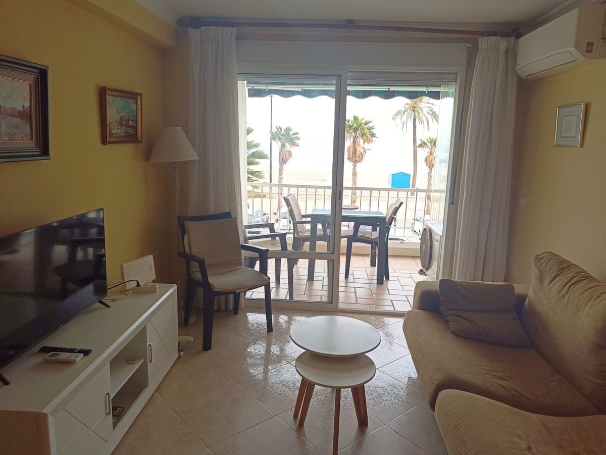 Middle Floor Apartment in Fuengirola — photo 4 of 10