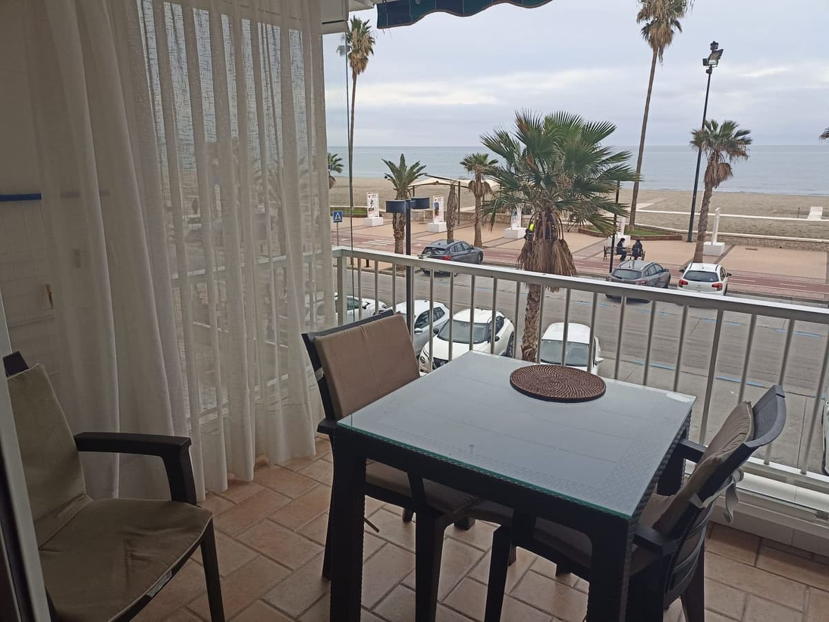 Middle Floor Apartment in Fuengirola — photo 8 of 10