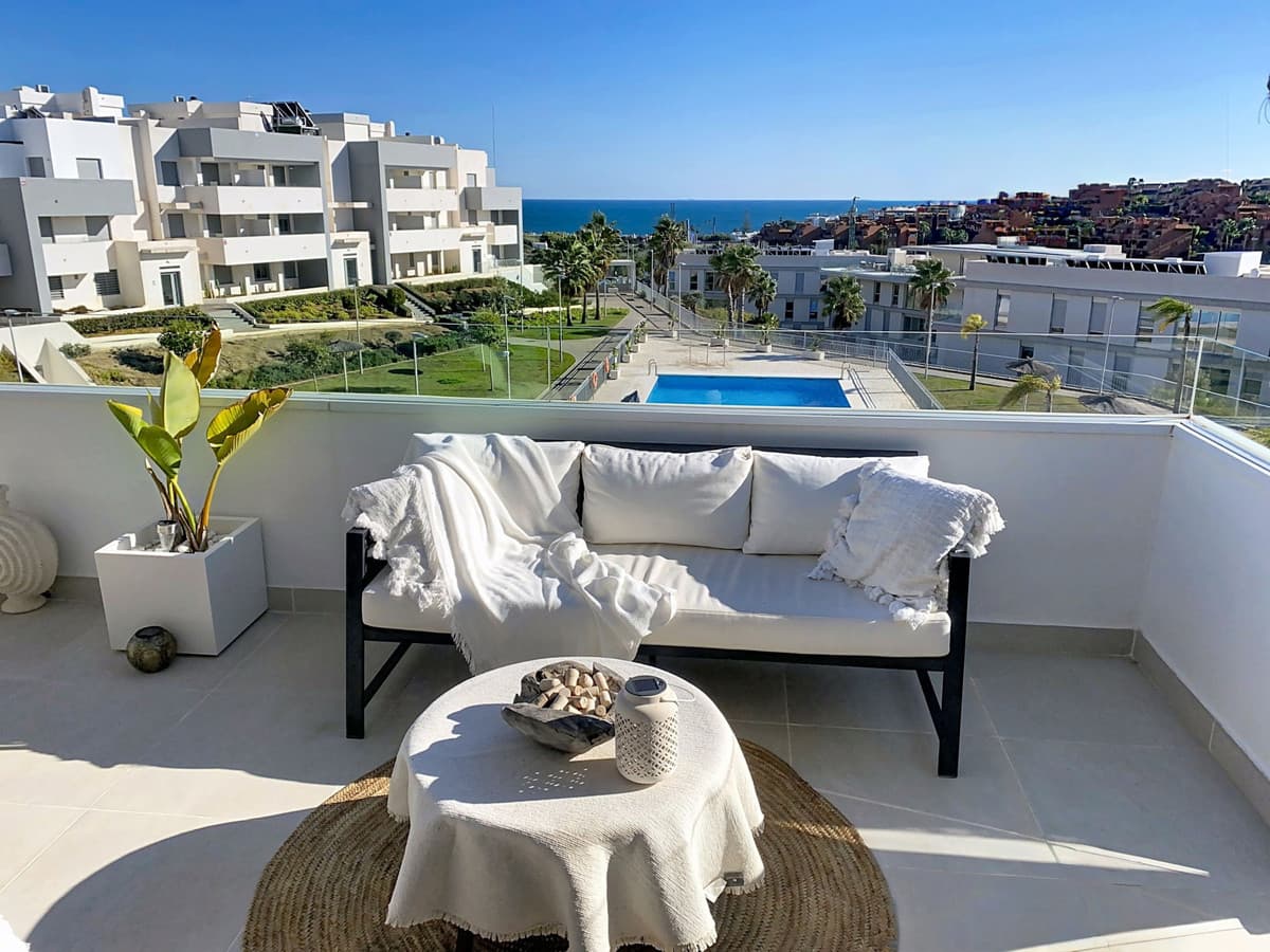 Penthouse Duplex in Estepona — photo 8 of 10