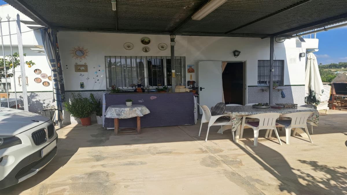 Cortijo in Alhaurín el Grande — photo 2 of 10
