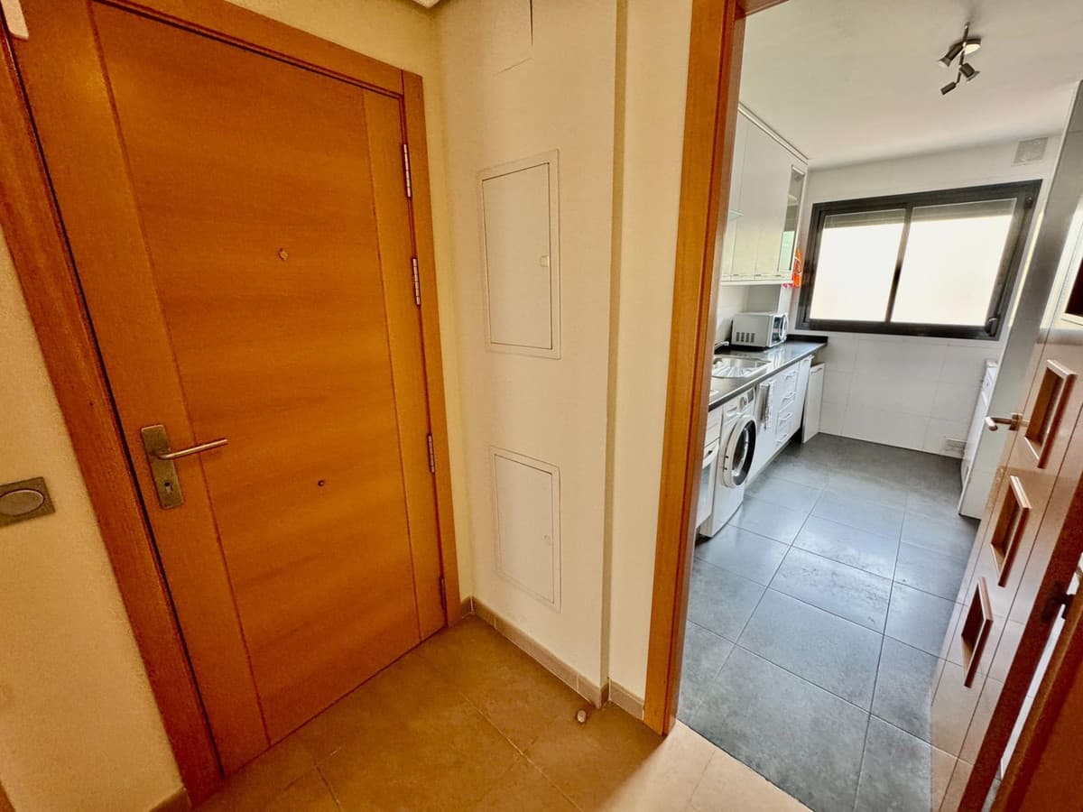 Middle Floor Apartment in Torremolinos Centro — photo 2 of 10