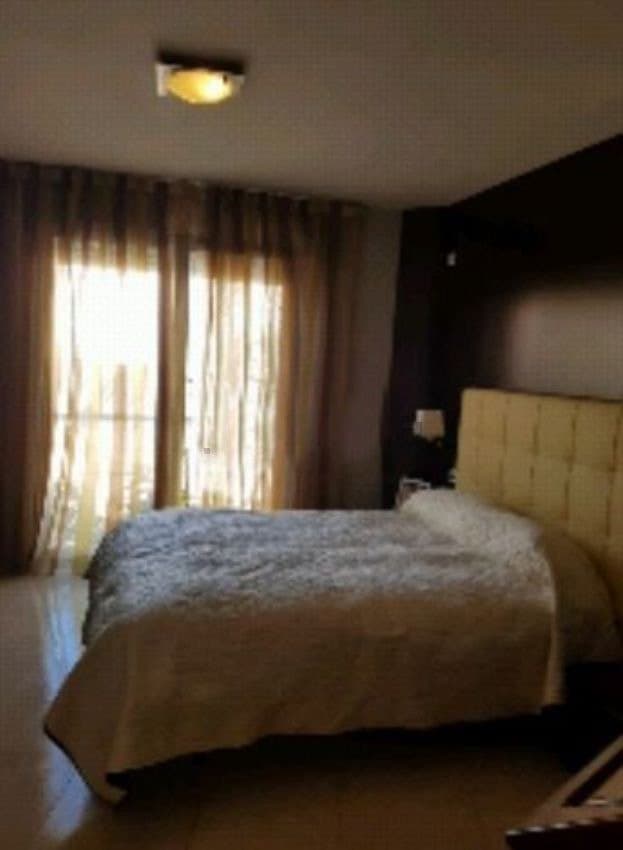Detached Villa in El Pinillo — photo 5 of 7