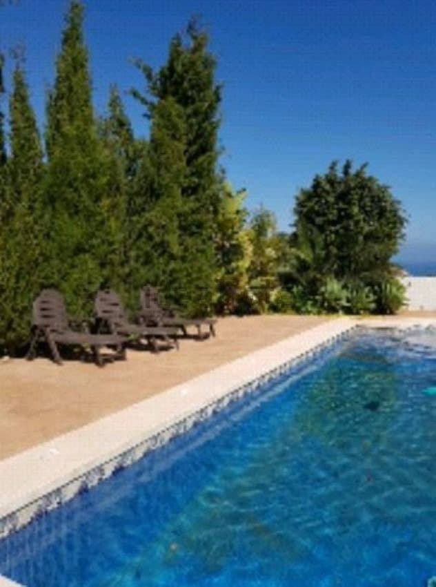 Detached Villa in El Pinillo — photo 7 of 7