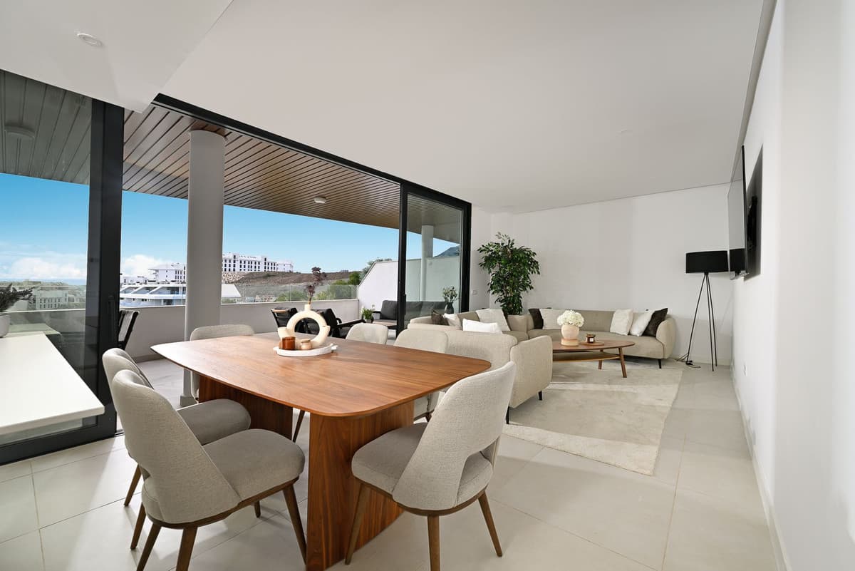 Middle Floor Apartment in Fuengirola — photo 4 of 10