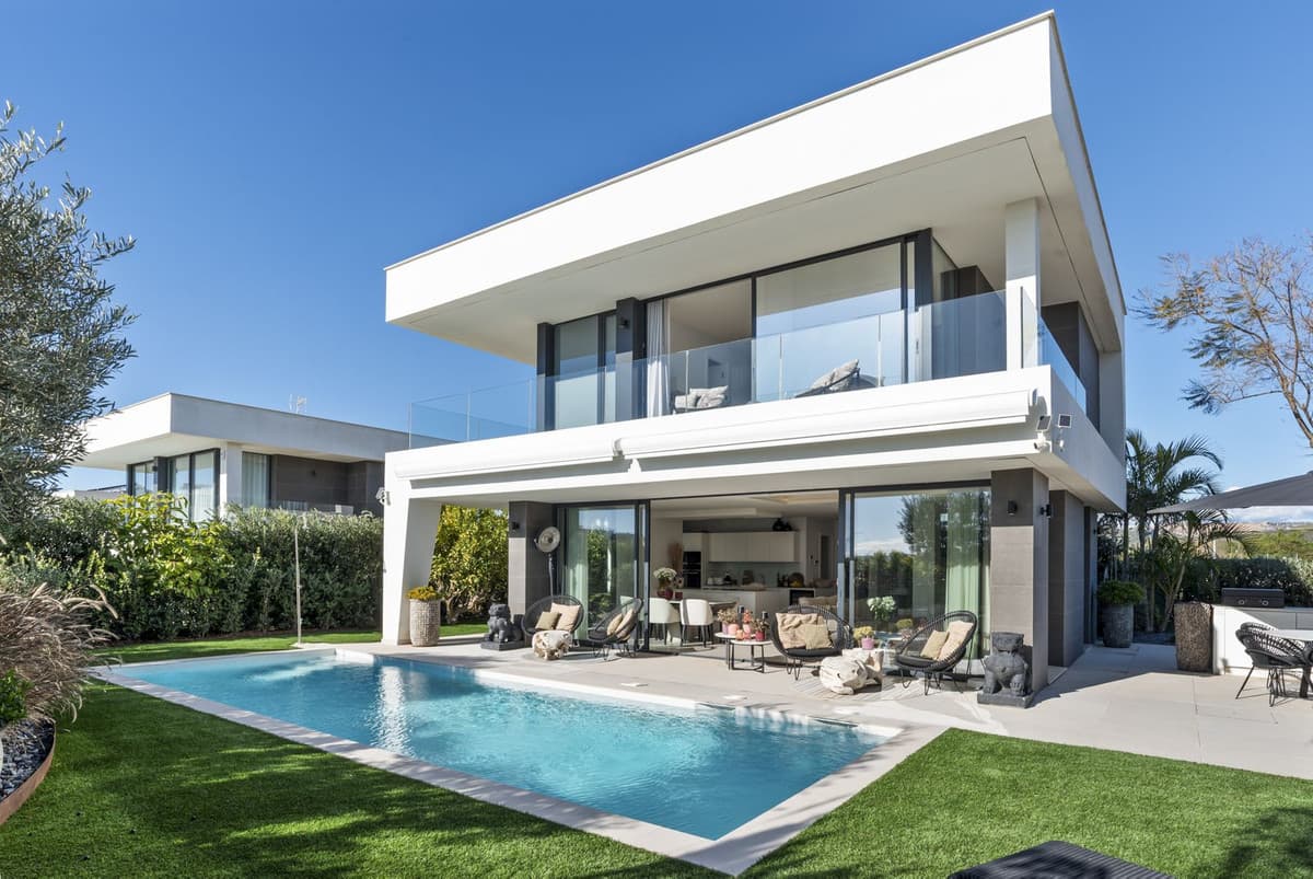 Detached Villa in Manilva — photo 1 of 10