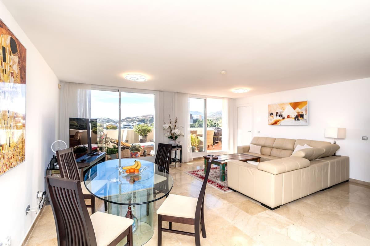 Middle Floor Apartment in Los Arqueros — photo 6 of 10
