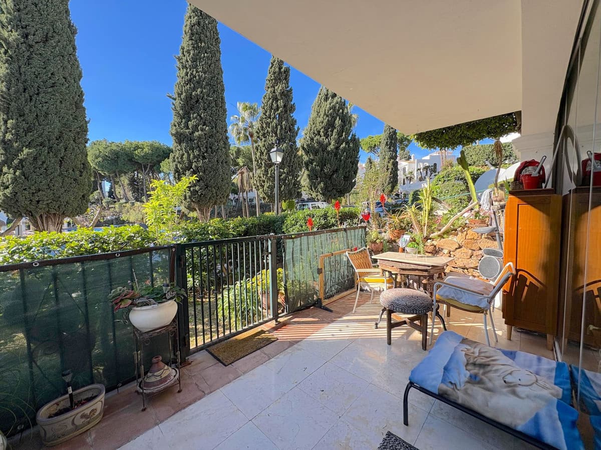 Ground Floor Apartment in Marbella — photo 2 of 10