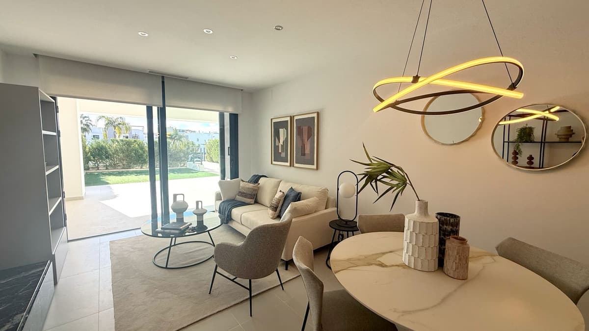 Ground Floor Apartment in Cancelada — photo 1 of 9