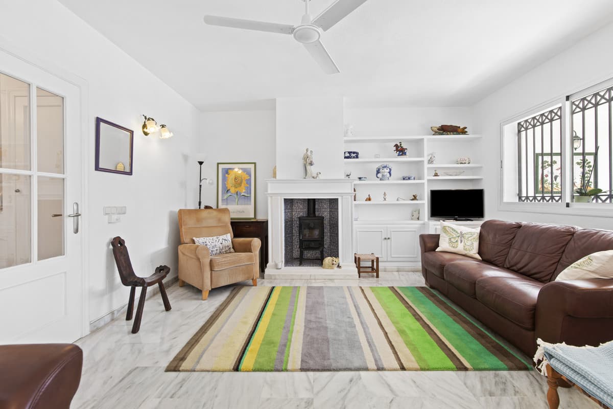 Townhouse in Estepona — photo 4 of 10