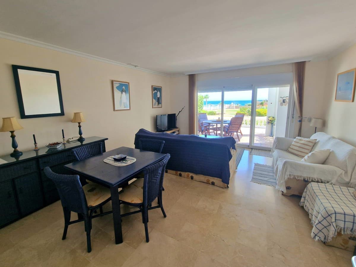 Semi-Detached House in Casares Playa — photo 6 of 10