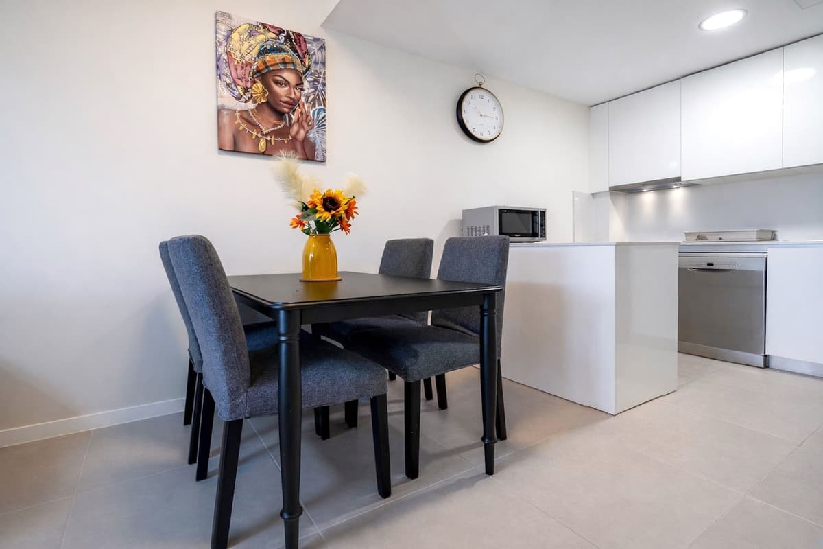Ground Floor Apartment in Estepona — photo 7 of 10