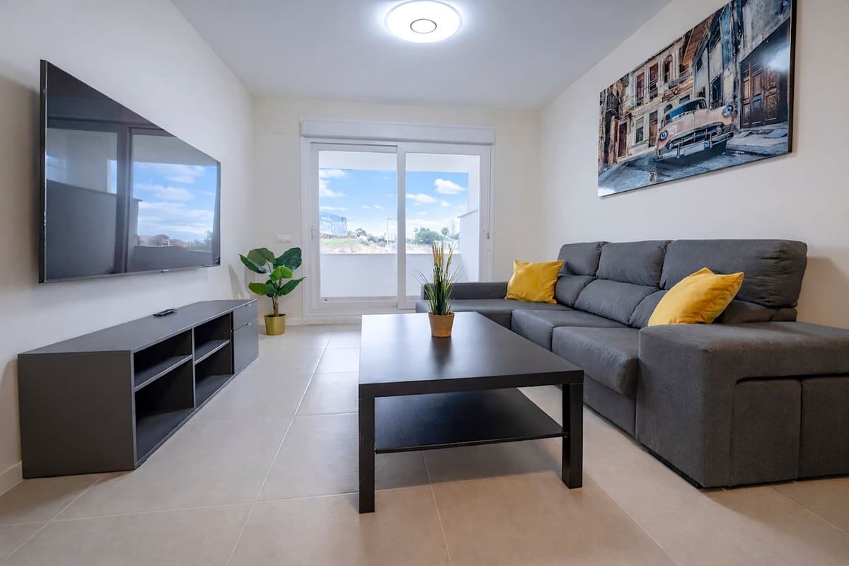 Ground Floor Apartment in Estepona — photo 8 of 10