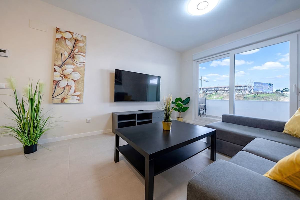 Ground Floor Apartment in Estepona — photo 9 of 10